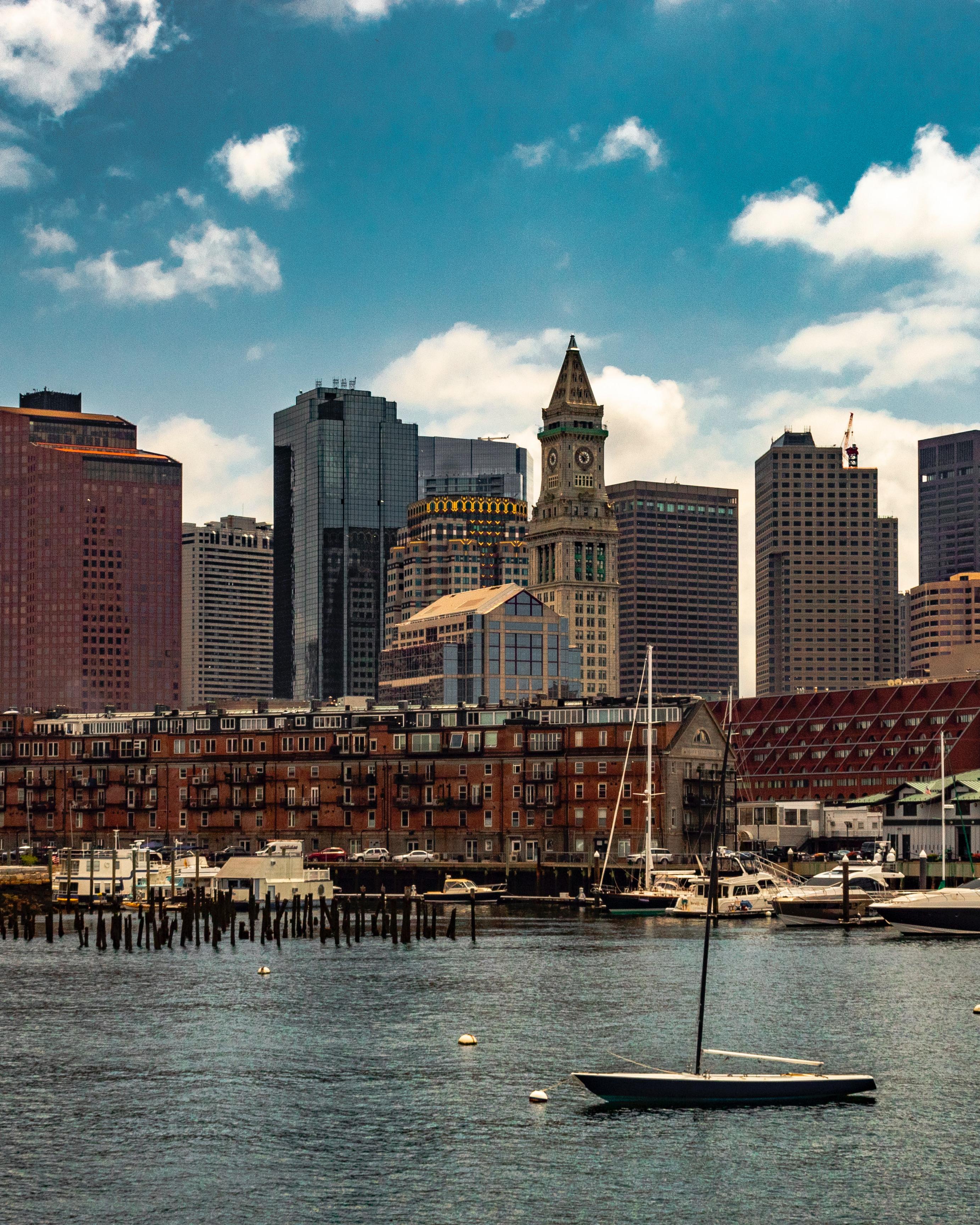 Summize opens new Boston office.